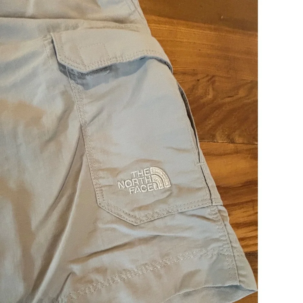 The North Face Mens Horizon Cargo Shorts Tan Khaki Nylon Hiking Outdoor Small
